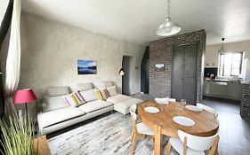 LE YACHT Beau T3 Atypique Centre Ville