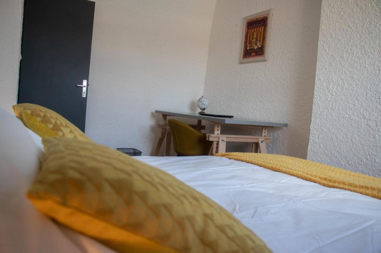 Appartement LE YACHT Beau T3 Atypique Centre Ville à Épernay Extérieur photo